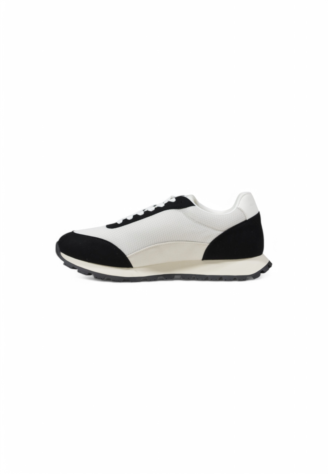 Armani Exchange Men Sneakers - Image 3
