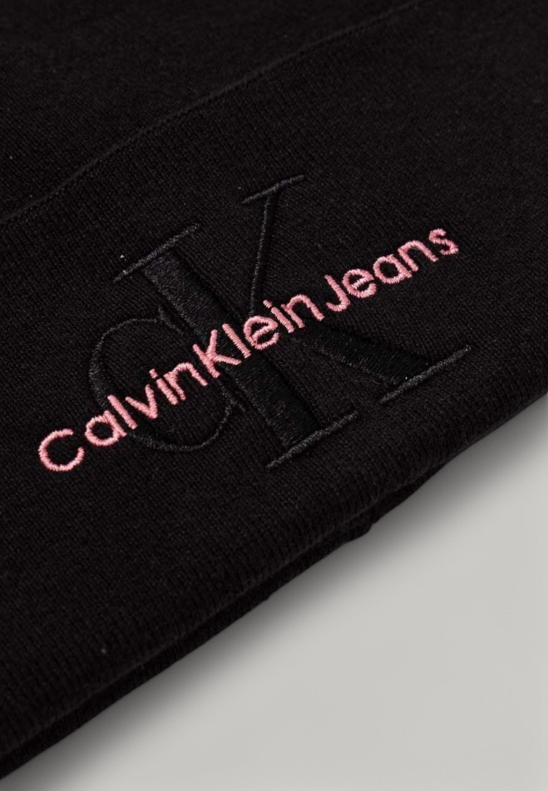 Calvin Klein Jeans Kalap Női - Image 2