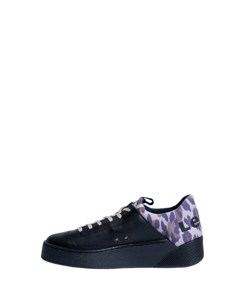 Levi`s Women Sneakers - Image 2