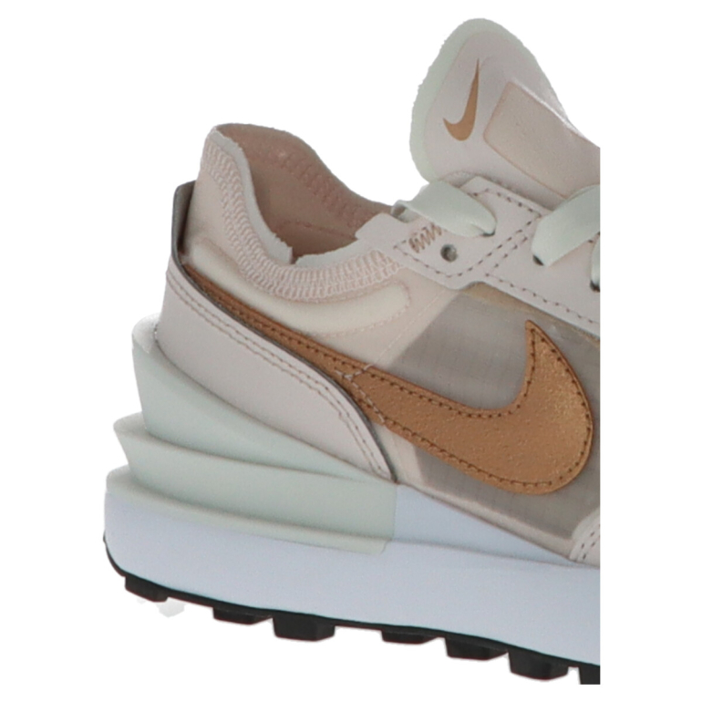 Nike Women Sneakers - Image 3