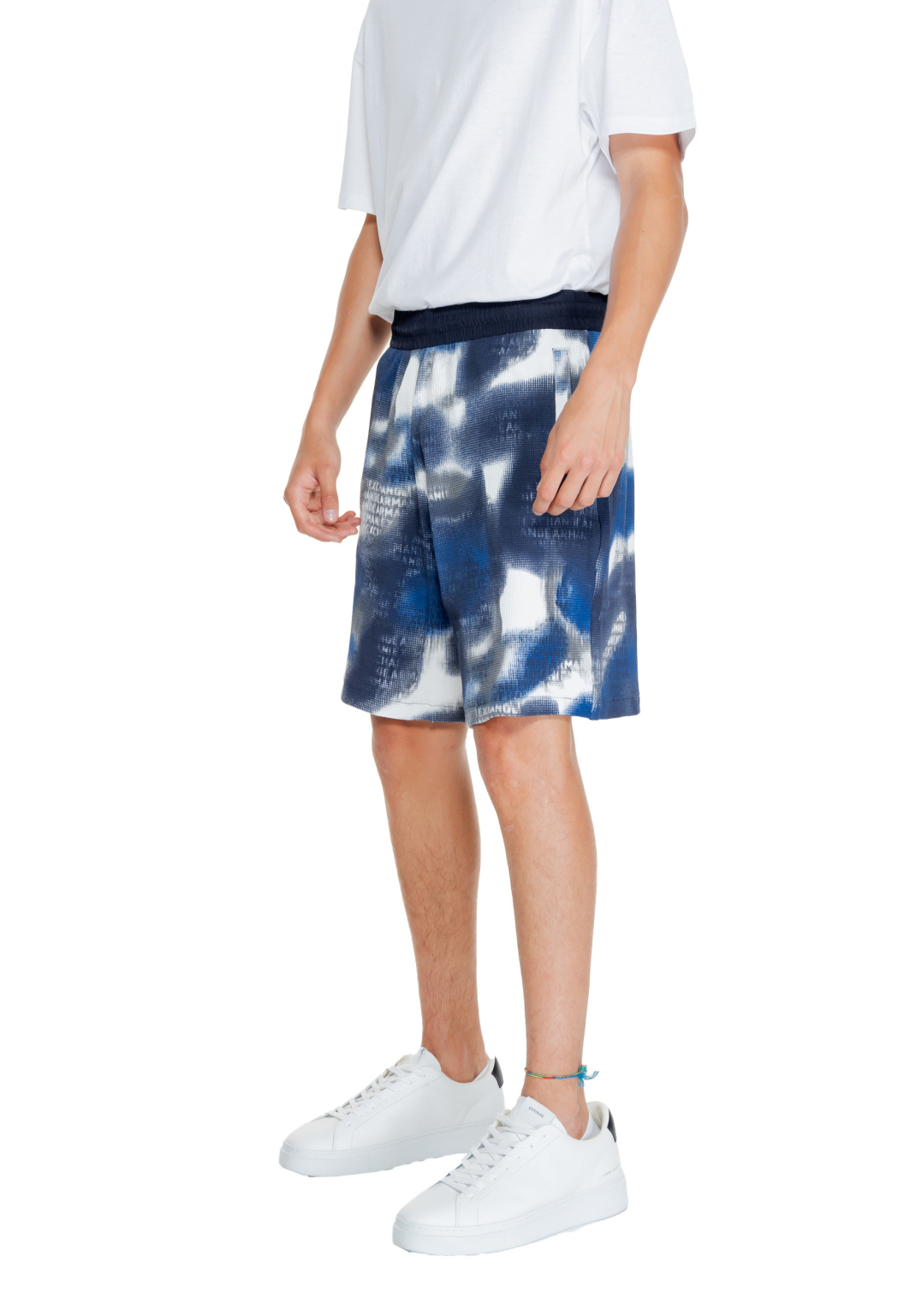 Armani Exchange Bermuda Férfi - Image 3