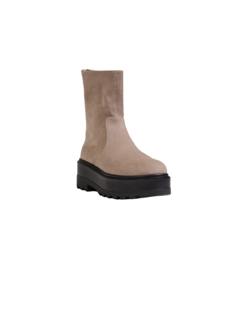 Calvin Klein Women Boots - Image 2