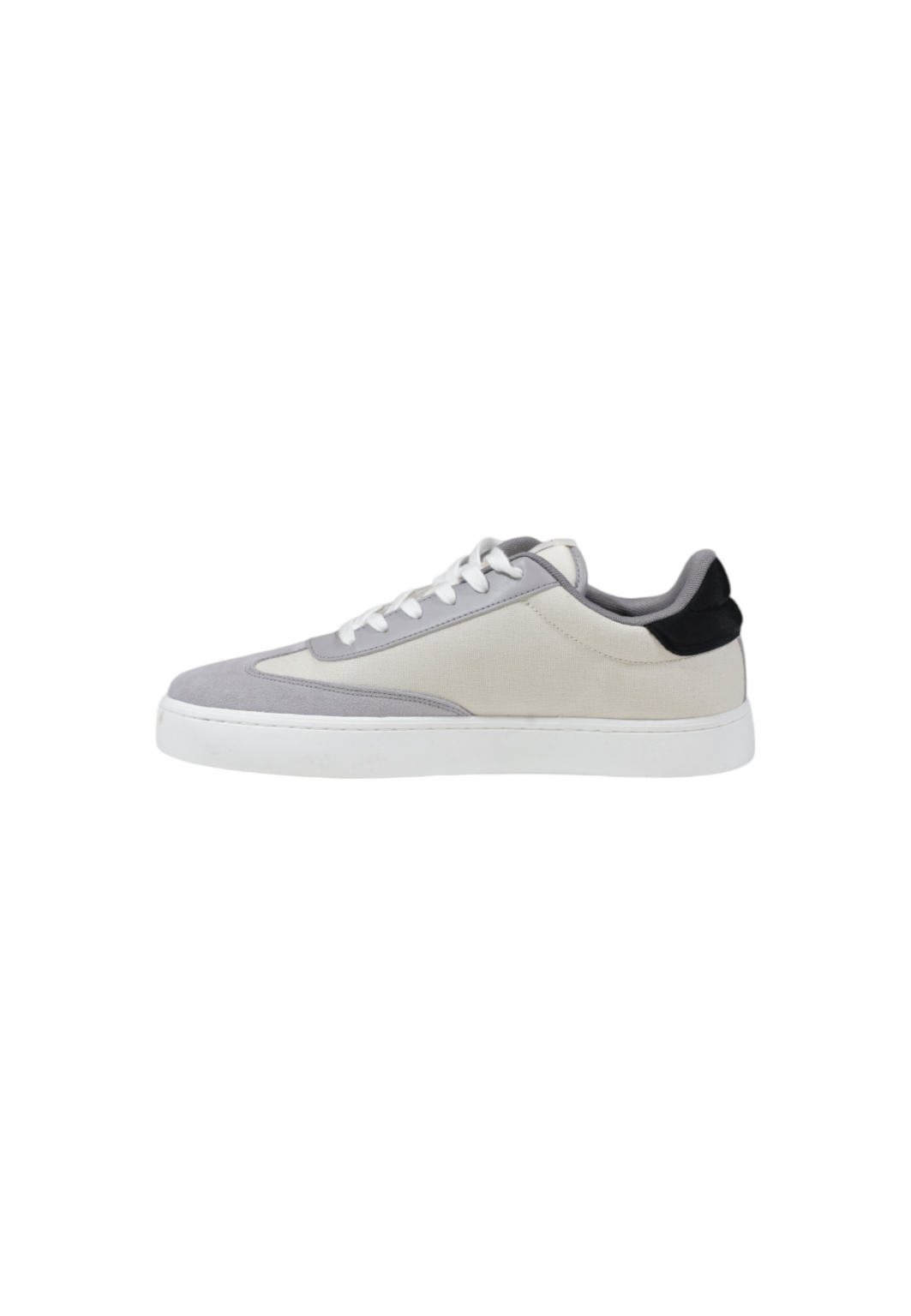 Calvin Klein Jeans Men Sneakers - Image 3