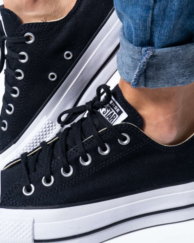 Converse Women Sneakers - Image 2