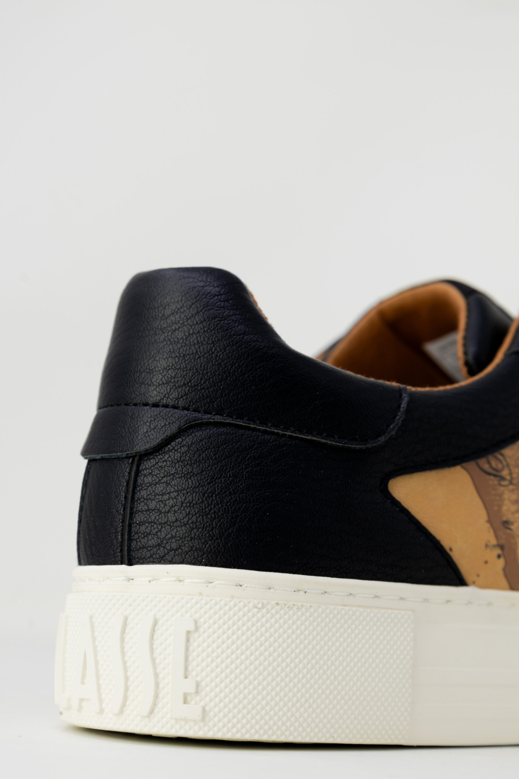 Alviero Martini Prima Classe Women Sneakers - Image 3