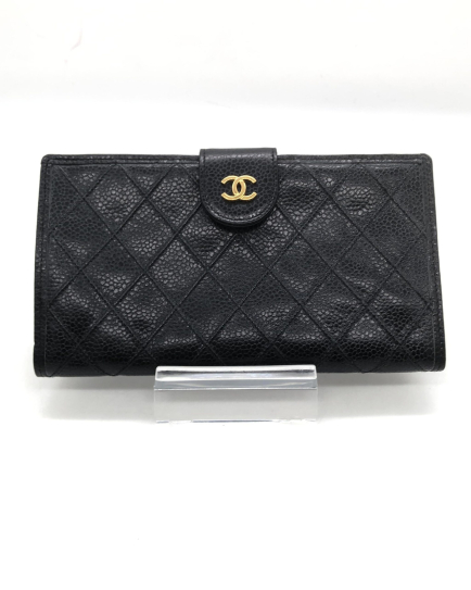 Chanel PRE-OWNED Black Quilted Leather Long Wallet